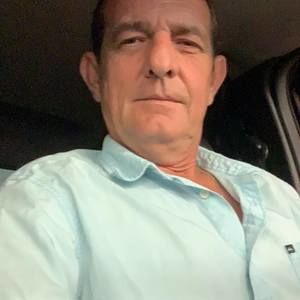 Meet your Posher, Adriano